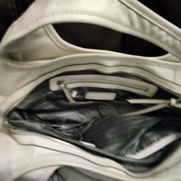 Pocketbook - Picture 2 of 3